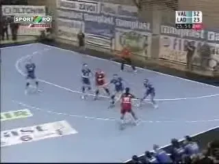 PRIMA IN GRUPA: OLTCHIM 35-26 LADA TOGLIATTI