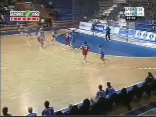 AU PIERDUT LOCUL 2. LADA 30-27 OLTCHIM