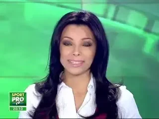 Cine face legea la Arad! Doamna Onu - rasfatata cu cadouri de 8 martie!