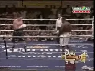 Primul nigerian din istorie! Samuel Peter este noul campion mondial al greilor in versiunea WBC!