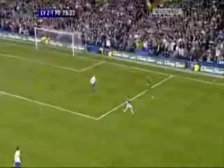 Umor englezesc, sau nebunie curata? Vezi ce face David James in poarta lui Portsmouth!