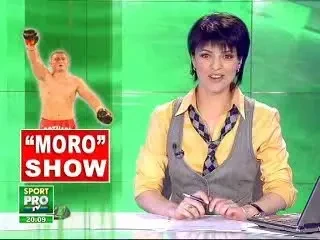 Departe de ring, Morosanu a facut show cu super fetele de la Gala Lokal Kombat Arad