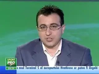 Copos si Taher batut palma: Rapid isi schimba patronul