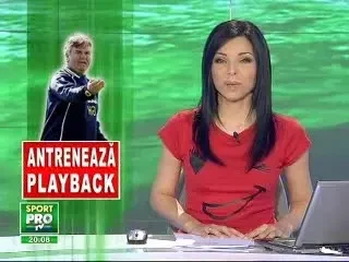 Pe asta nu o stiati! Hiddink si-a inregistrat indicatii in rusa si a venit cu casetofonul la antrenament!