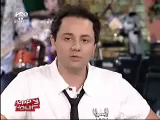 Alexandra Enachescu la Happy Hour: As poza goala, dar nu cred ca lui Cristi i-ar cadea bine sa-si vada colegii cu revista