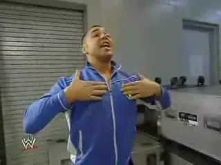 Ce duel!! Santino Marella o trimite pe Maria acasa...sa-i gateasca paste!