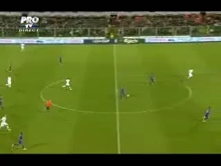 Mutu loveste din nou pentru Fiorentina