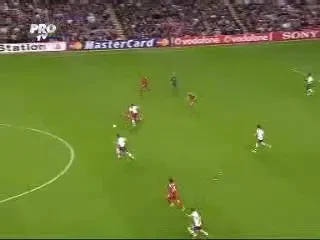 Pustiul Walcott i-a naucit, Adebayor i-a pus la pamant! Vezi golul