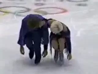 Patinatoarea Oksana Grafciuk scapata dintr-o tentativa de viol si otravire