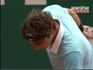 Federer a trecut de Hildago: 6-1, 3-6, 7-6