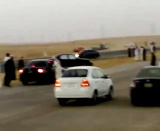 Vezi cel mai tare accident si incredibila supravietuire la un drive-test: