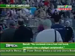 Vezi imagini cu bucuria jucatorilor de la CFR pe stadionul â€œGruiaâ€!