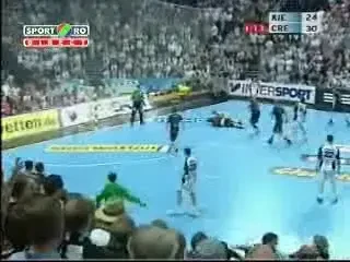 Bataie incredibila pe teren la finala Ligii dintre Ciudad Real si Kiel!