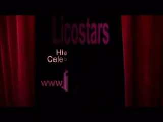 Pana unde ajunge pasiunea - Amiee renunta la haine pentru Chelsea!