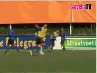 Ma tem de Romania, dar Olanda va trece de grupe . Vezi ce spune olandezul Van Baten: