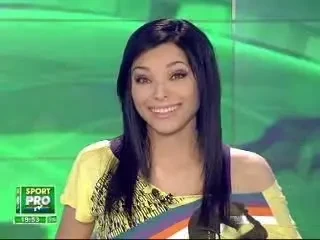 Show in cantonamentul Italiei! Jucatorii au fost atacati de femei dezbracate