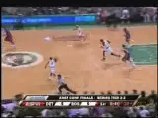 Celtics a facut spectacol cu Pistons!