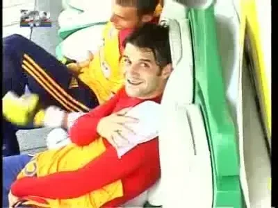 Chivu glumeste: "Dorm cu gheata pe umar"