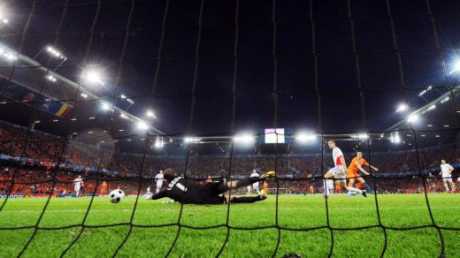 Doua puncte, 15.000 de suporteri, un penalty ratat_6