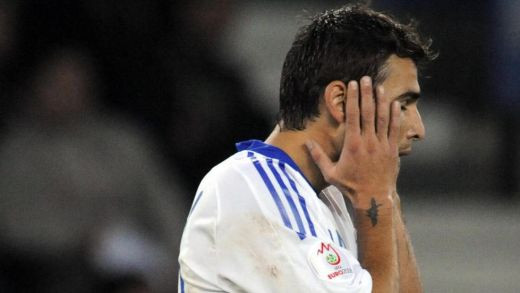 Doua puncte, 15.000 de suporteri, un penalty ratat_28