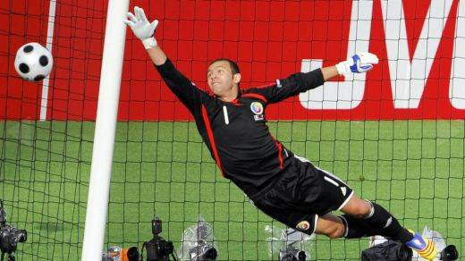 Doua puncte, 15.000 de suporteri, un penalty ratat_50