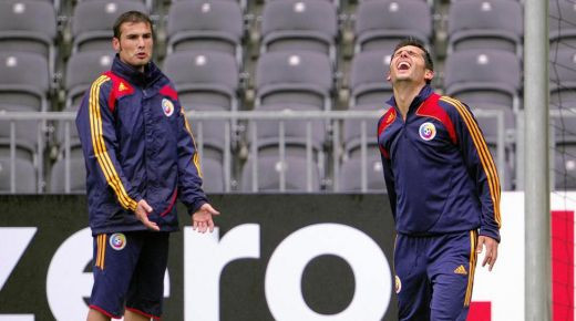 Doua puncte, 15.000 de suporteri, un penalty ratat_61