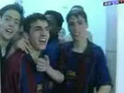 Vezi aici penaltiul batut de Fabregas la varsta 15 ani!