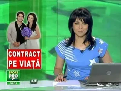 Chivu a semnat cu ...Adelina!