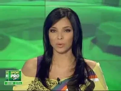 Mutu langa Totti... deocamdata in reviste!