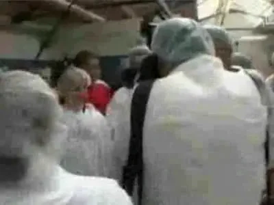 VIDEO: Podolski s-a apucat de facut biscuiti!