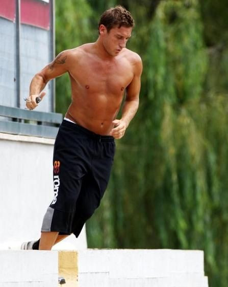 Totti se pregateste de Steaua - AS Roma_5