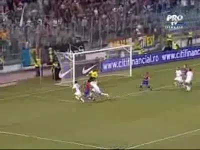 Victorie sub semnul crucii: Steaua 3-1 AS Roma!