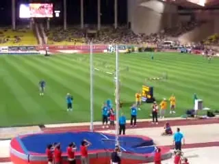 VIDEO! Record mondial pentru Isinbaieva la saritura cu prajina!