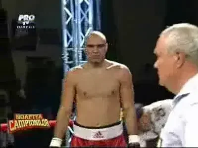 Video: Bogdan Dinu mai face o victima, pe Sean McClean