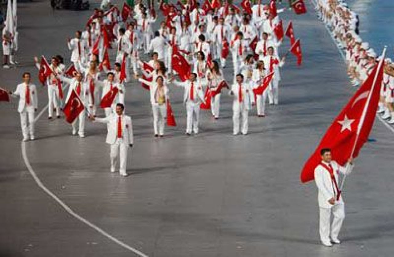 Vezi imagini de la startul Olimpiadei!_5
