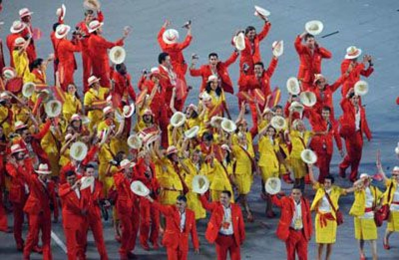 Vezi imagini de la startul Olimpiadei!_9