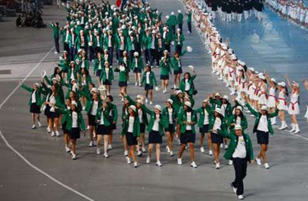 Vezi imagini de la startul Olimpiadei!_17