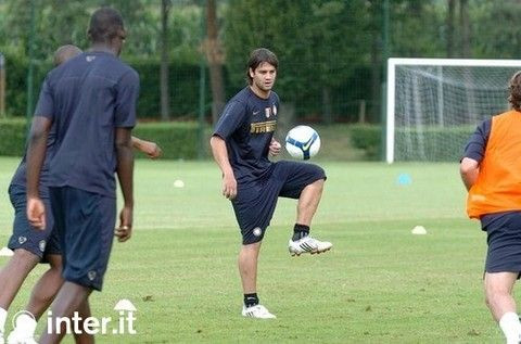 Vezi poze cu Chivu la primul antrenament complet dupa operatie!_3