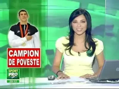 Imaginea anului: Phelps, fata in fata cu Mickey Mouse