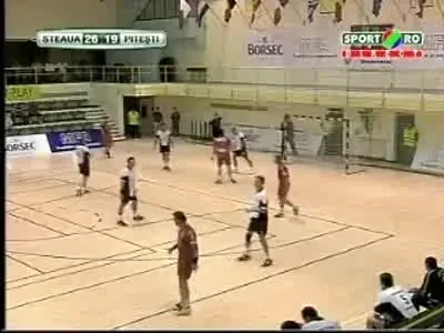 Steaua incepe in forta campionatul: 30 - 20 cu HV Pitesti