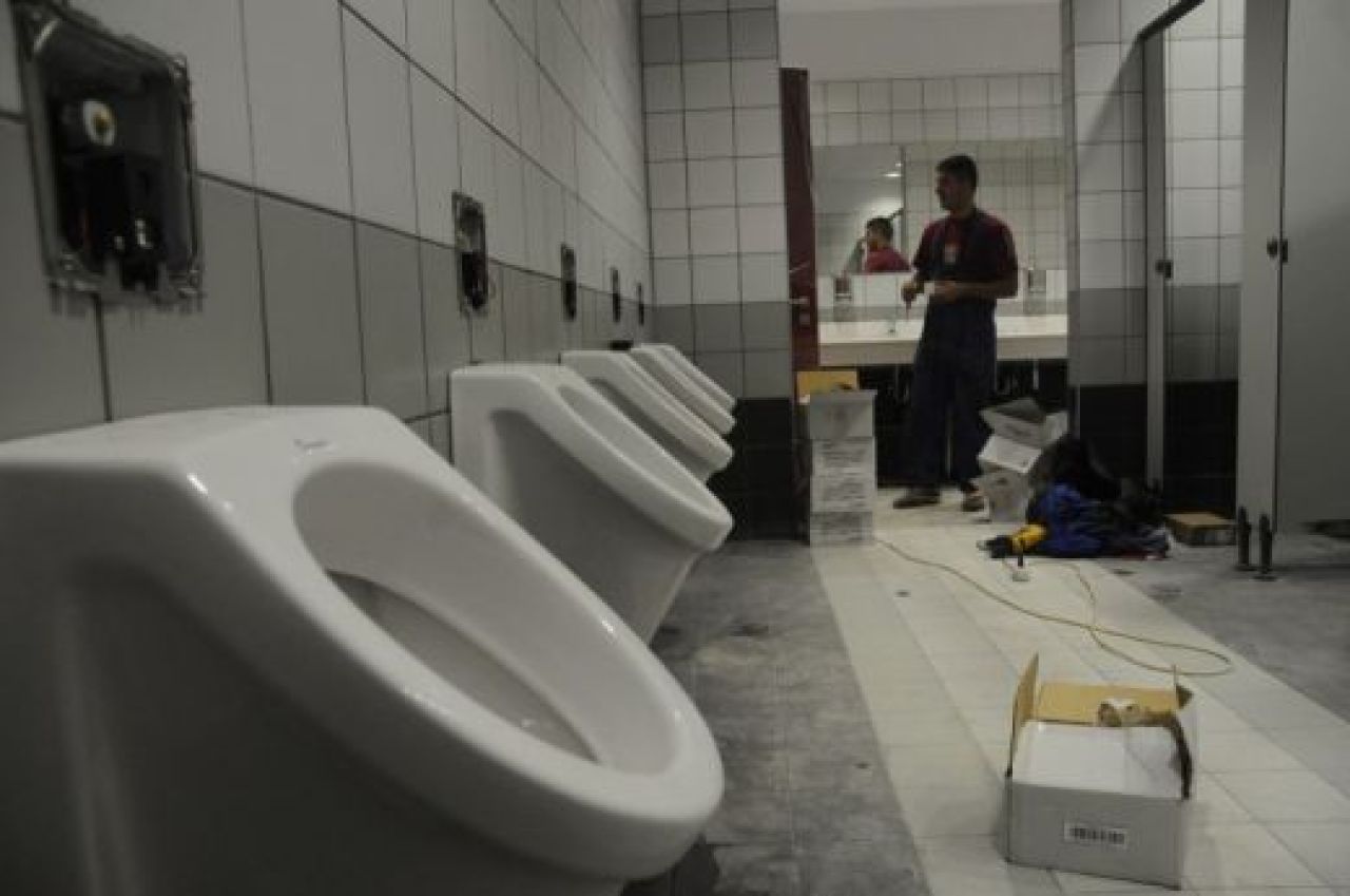 FOTO: Noua tribuna a stadionului CFR e gata! Vezi FOTO:_10