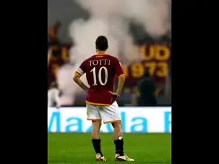 Totti, 25 de ani la Roma!