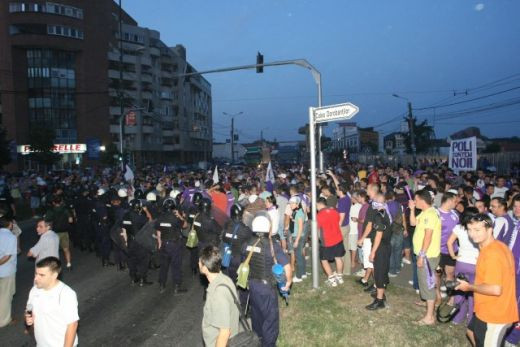 Foto si Video! Timisoara viole(n)ta: Batai pe strazile Timisoarei_7