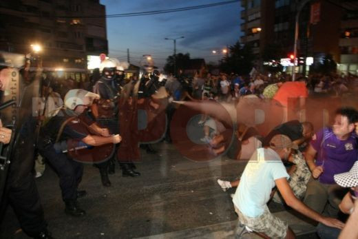 Foto si Video! Timisoara viole(n)ta: Batai pe strazile Timisoarei_10