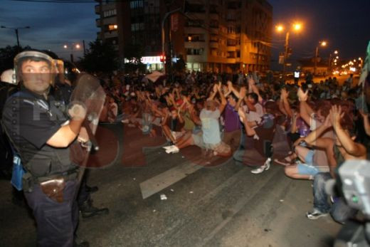 Foto si Video! Timisoara viole(n)ta: Batai pe strazile Timisoarei_15