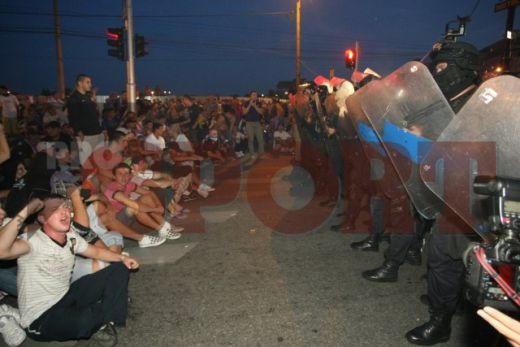 Foto si Video! Timisoara viole(n)ta: Batai pe strazile Timisoarei_26
