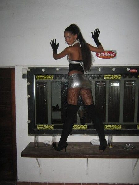 FOTO: Liana Jaba l-a innebunit pe Ronaldo la Ibiza!_3