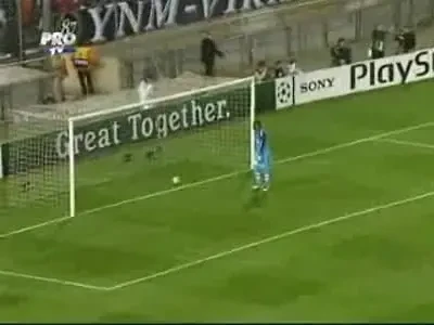 Vezi super-golul lui Gerrard! OM 1-1 Liverpool