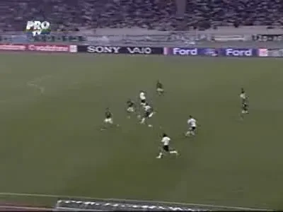 Adriano inchide meciul. Vezi golul