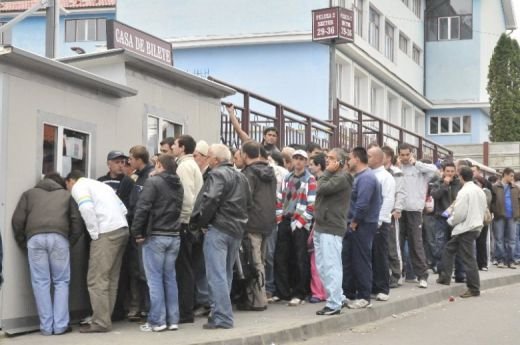 Foto: Nebunie la Cluj pentru meciul cu Steaua: 10.000 bilete vandute in prima zi_11